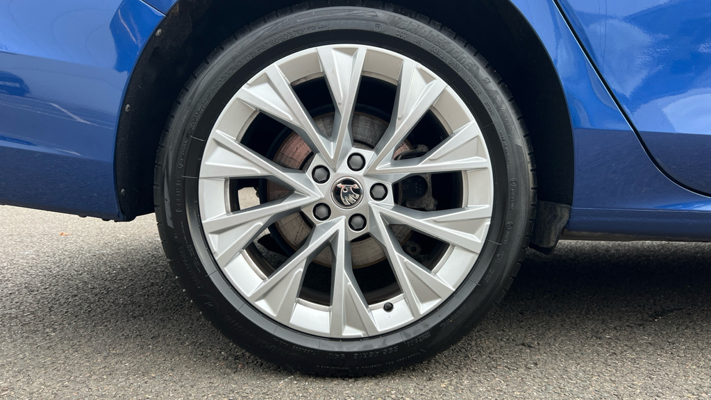 Skoda Superb 1.5 Tsi E-tec Se L Dsg Grey #19