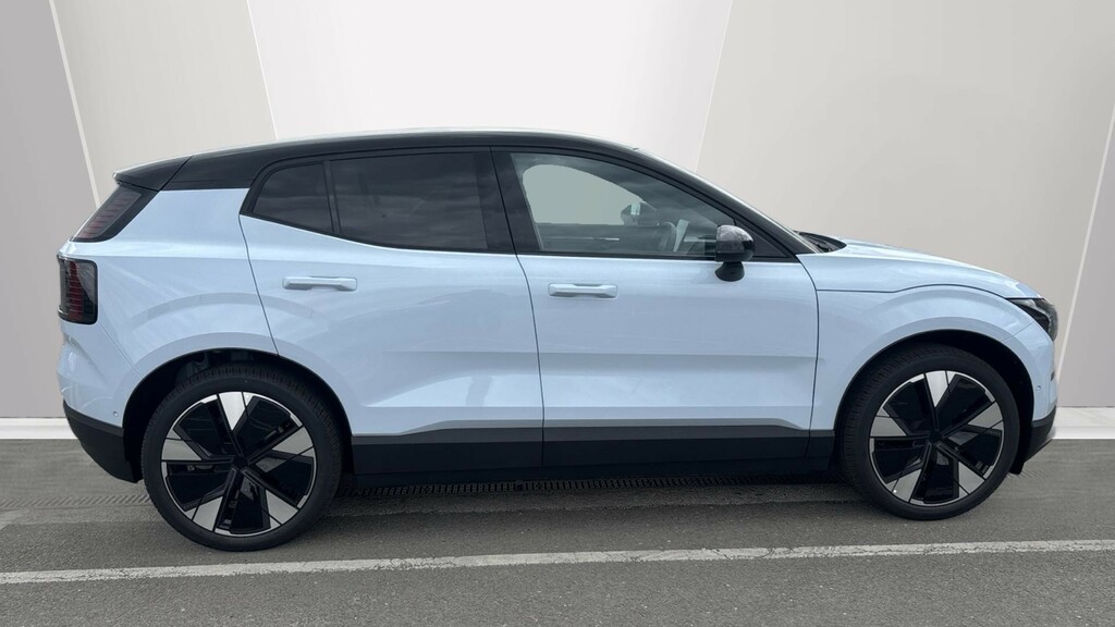 Volvo EX30 Volvo Ex30 Estate 200Kw P5 Long Range Ultra 69Kwh Blue #3