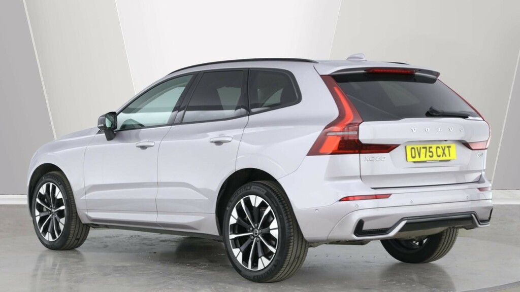 Volvo XC60 Xc60 2.0 B5p Plus Dark Awd Geartronic Silver #5