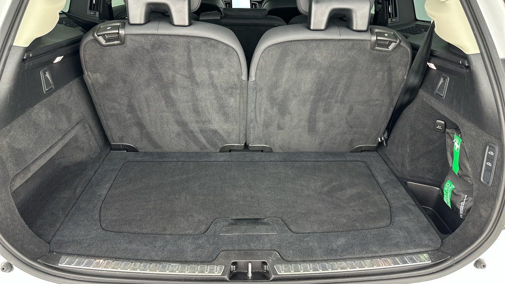 Volvo XC90 Volvo Xc90 Plus Grey #14