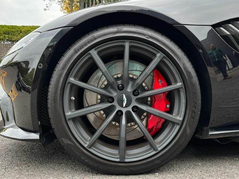 Aston Martin Vantage Vantage 2dr Black #4