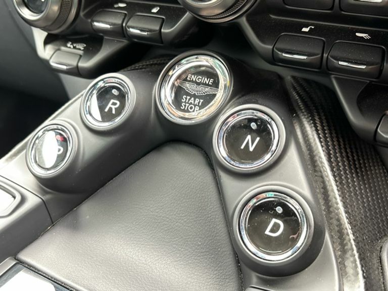 Aston Martin Vantage 4.0L V8 Coupe Grey #32