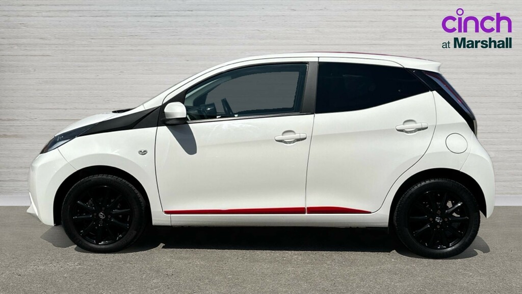 Toyota Aygo Aygo 1.0 Vvt-i X-press White #6