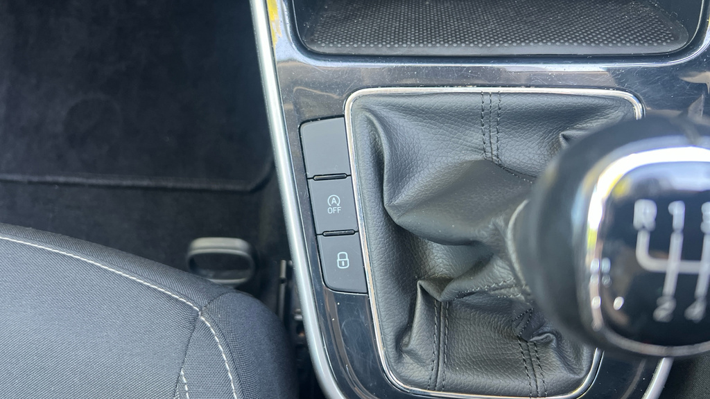 Skoda Fabia 1.0 Mpi Se Blue #36