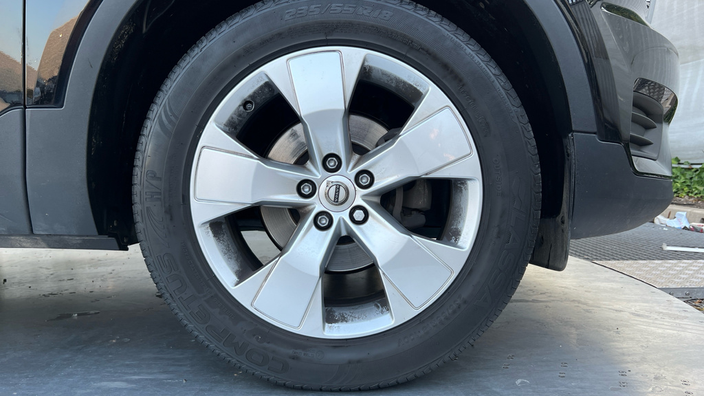 Volvo XC40 Momentum, T3 Black #9
