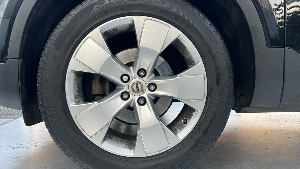 Volvo XC40 Momentum, T3 Black #23