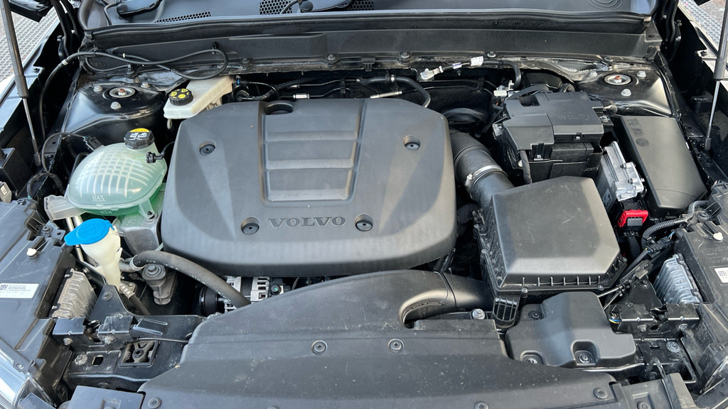 Volvo XC40 Momentum, T3 Black #18