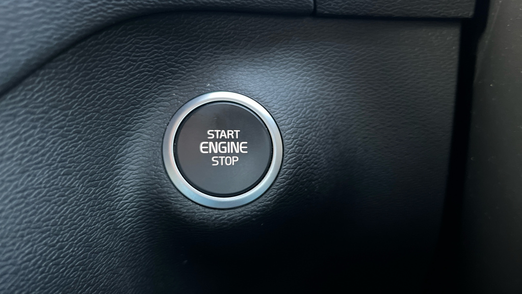 Volvo XC40 Momentum, T3 Black #31