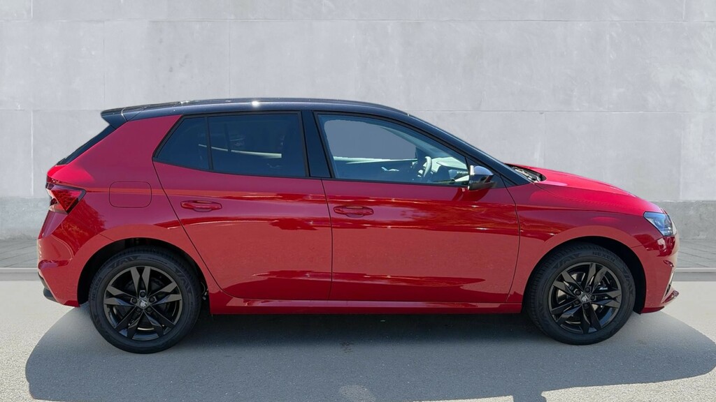 Skoda Fabia Fabia Hatch Design Edition 1.0 Tsi 116 Ps Dsg GD26TZY Black #4