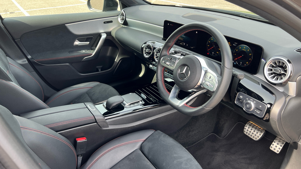 Mercedes-Benz A Class A Class A180 Amg Line Executive HX72VRG Grey #3
