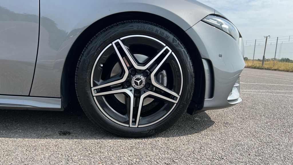 Mercedes-Benz A Class A Class A180 Amg Line Executive HX72VRG Grey #5