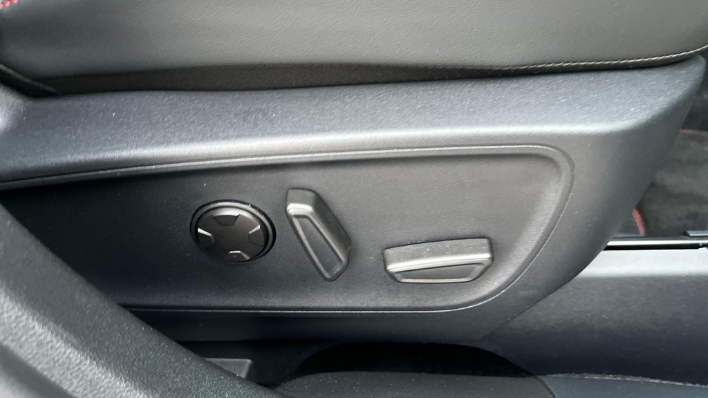 Ford Kuga 2.5 Phev St-line Cvt Silver #34
