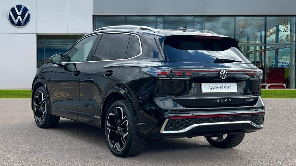 Volkswagen Tiguan Tiguan 1.5 Tsi 272 Ehybrid R-line Dsg DA75ZLO Black #3