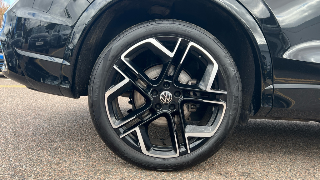 Volkswagen Tiguan Tiguan 1.5 Tsi 272 Ehybrid R-line Dsg DA75ZLO Black #5