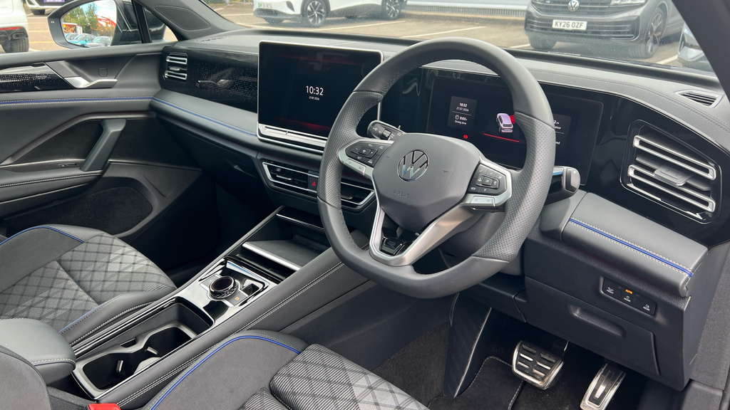 Volkswagen Tiguan Tiguan 1.5 Tsi 272 Ehybrid R-line Dsg DA75ZLO Black #6
