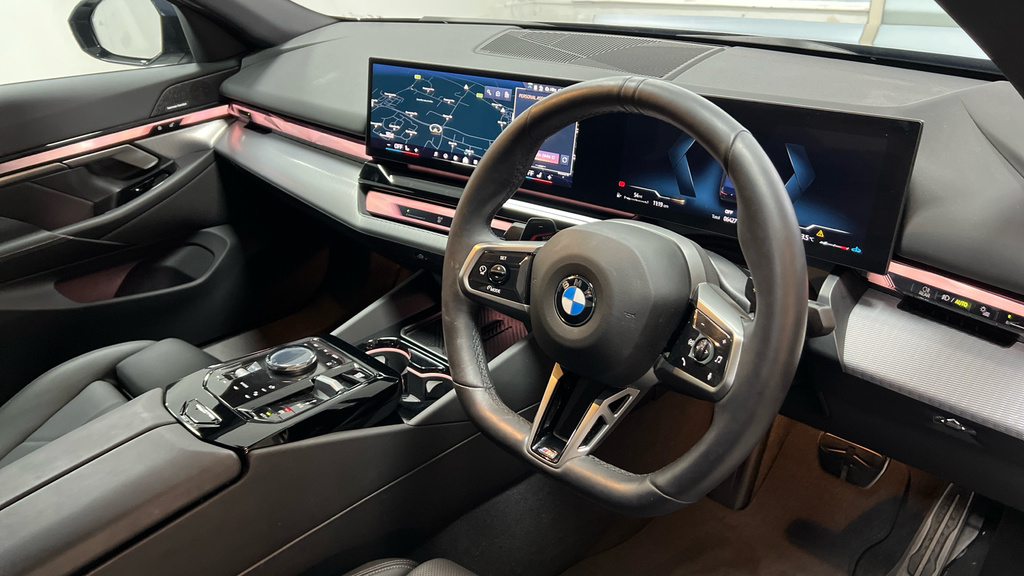 BMW 5 Series 5 Series 520I M Sport FV25RZC Black #6