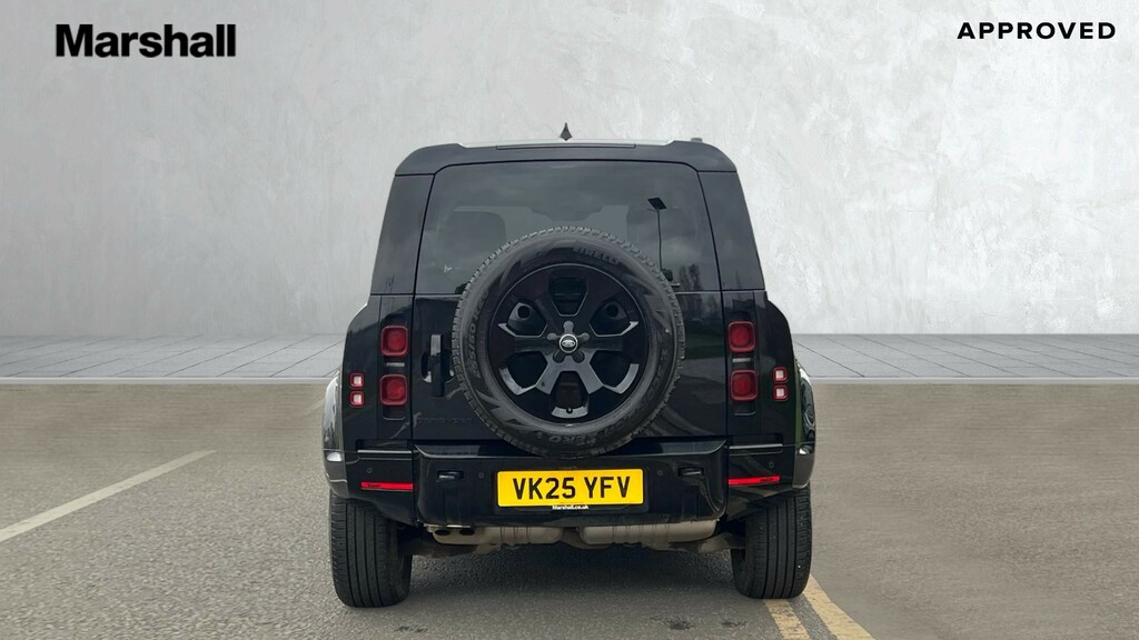 Land Rover Defender 110 Defender 3.0 D350 X-dynamic Hse 110 Black #6