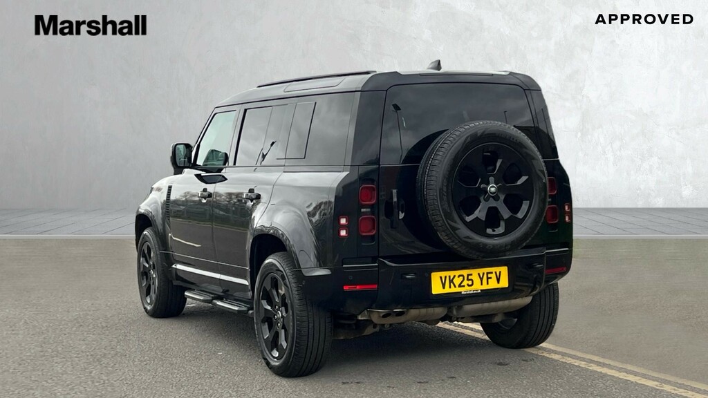 Land Rover Defender 110 Defender 3.0 D350 X-dynamic Hse 110 Black #2