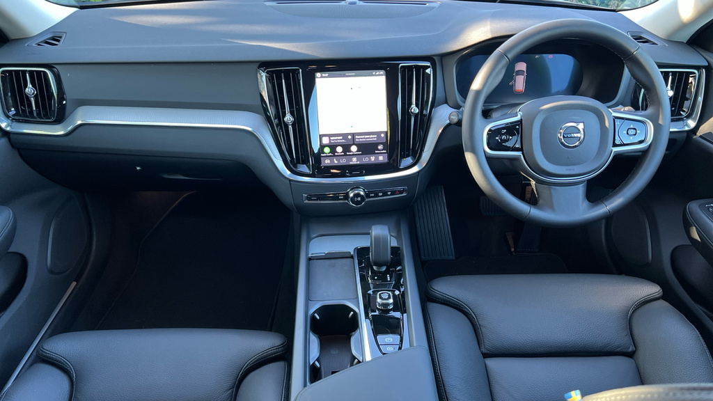 Volvo V60 Volvo V60 Sportswagon 2.0 B4p Plus Dark Blue #5