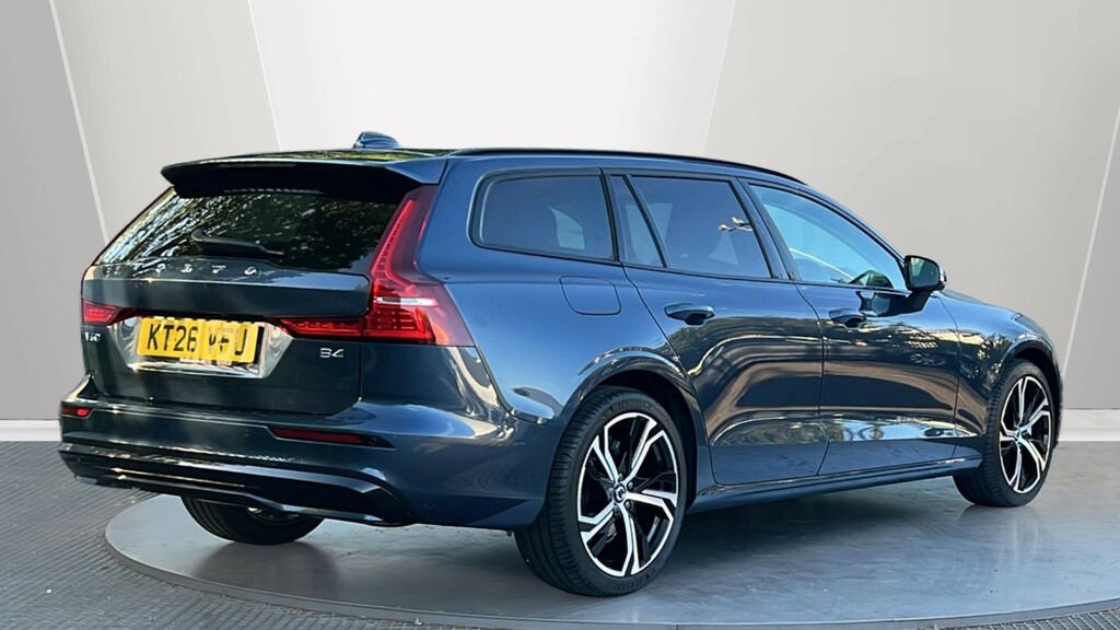 Volvo V60 Volvo V60 Sportswagon 2.0 B4p Plus Dark Blue #2