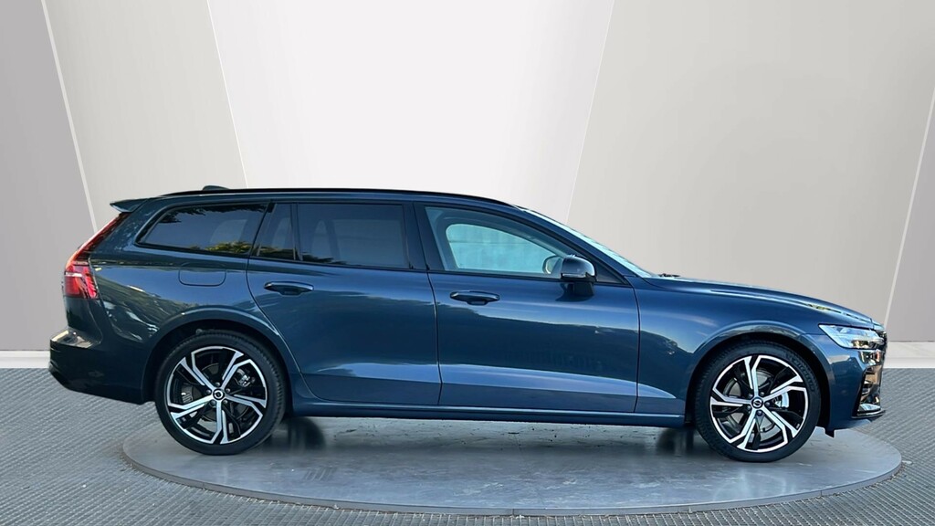 Volvo V60 Volvo V60 Sportswagon 2.0 B4p Plus Dark Blue #3