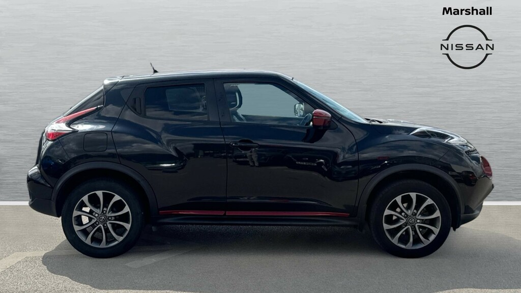 Nissan Juke Juke 1.6 112 Tekna Bose Black #3