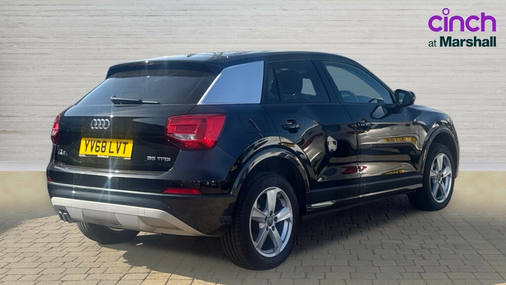 Audi Q2 Q2 35 Tfsi Sport S Tronic YV68LVT Black #3