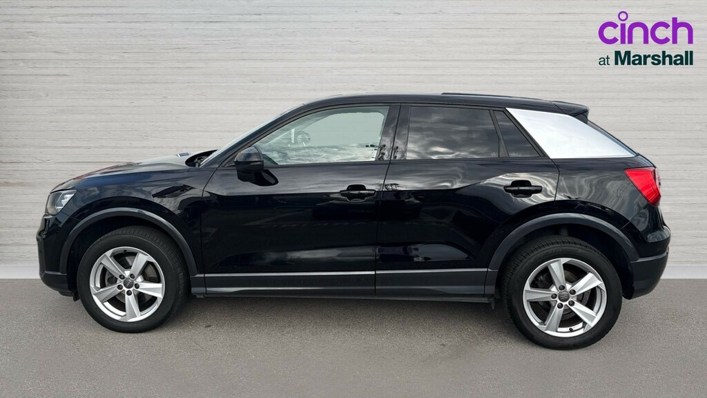 Audi Q2 Q2 35 Tfsi Sport S Tronic YV68LVT Black #6