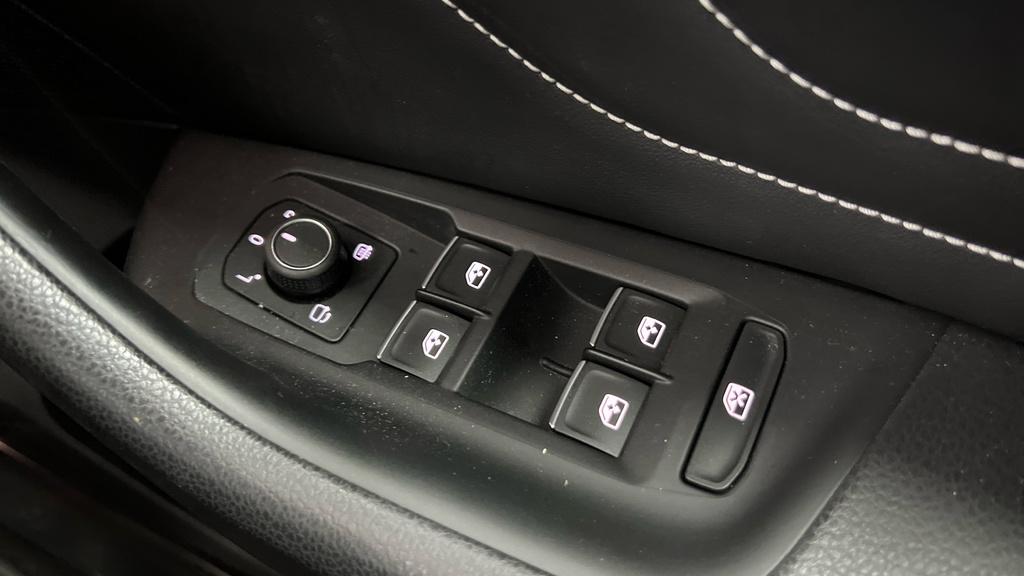 Volkswagen Arteon Elegance Tsi Dsg Black #33