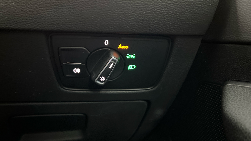 Volkswagen Arteon Elegance Tsi Dsg Black #32
