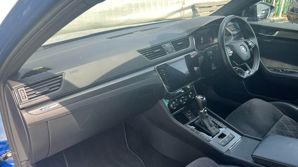 Skoda Superb Superb 2.0 Tsi 190 Sport Line Plus Dsg Blue #2