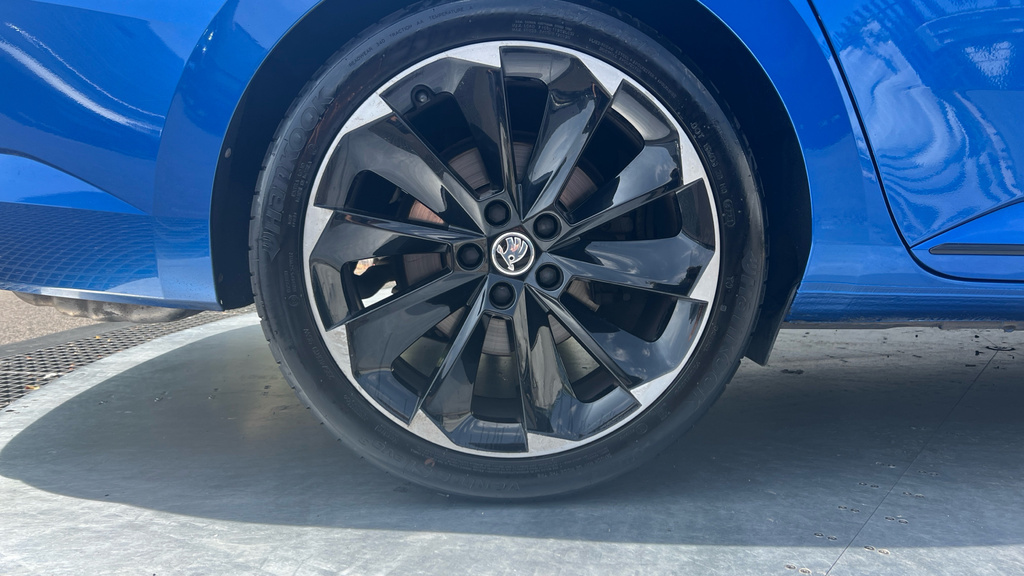 Skoda Superb Superb 2.0 Tsi 190 Sport Line Plus Dsg Blue #5