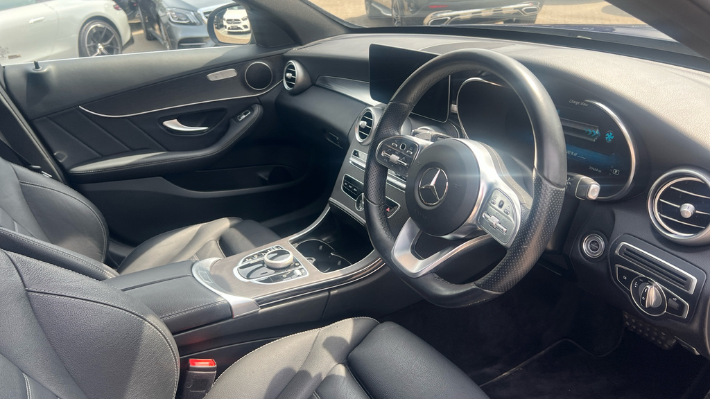 Mercedes-Benz C Class C Class C300e Amg Line Edition 9G-tronic Blue #3