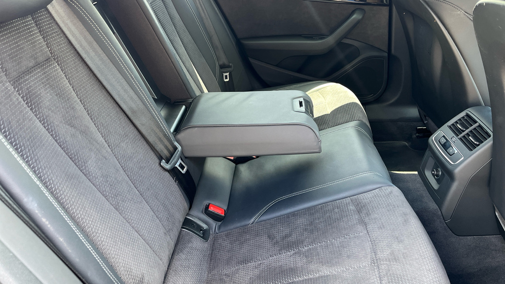 Audi A4 Avant A4 S Line 40 Tdi Quattro S-a Grey #53