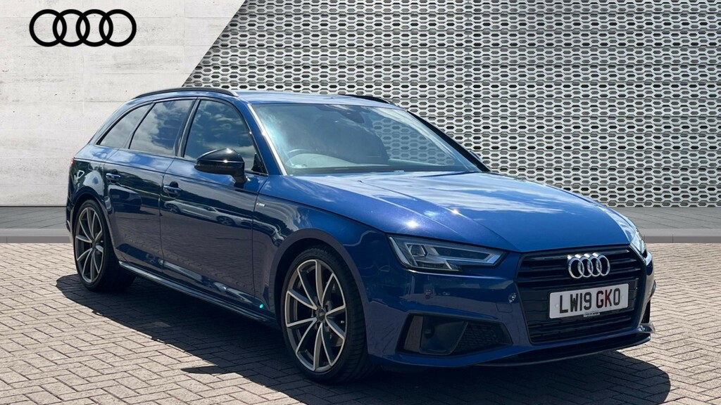Audi A4 Avant A4 35 Tfsi Black Edition S Tronic Blue