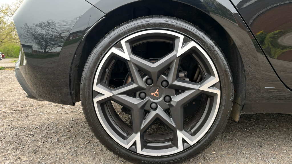 Cupra Leon Leon 1.5 Tsi 150 V2 Black #5