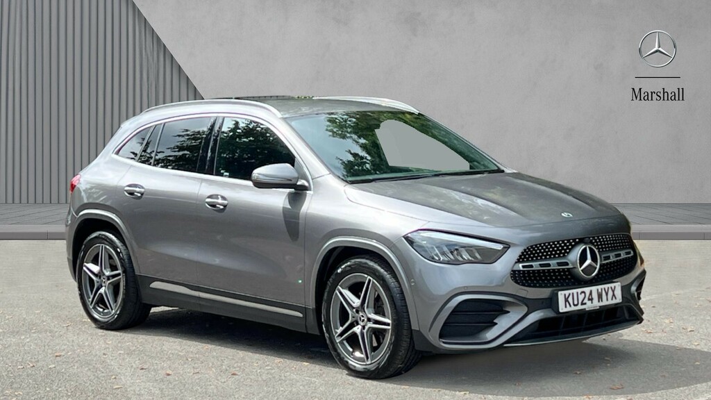 Mercedes-Benz GLA Class Gla 200 Amg Line Executive Grey