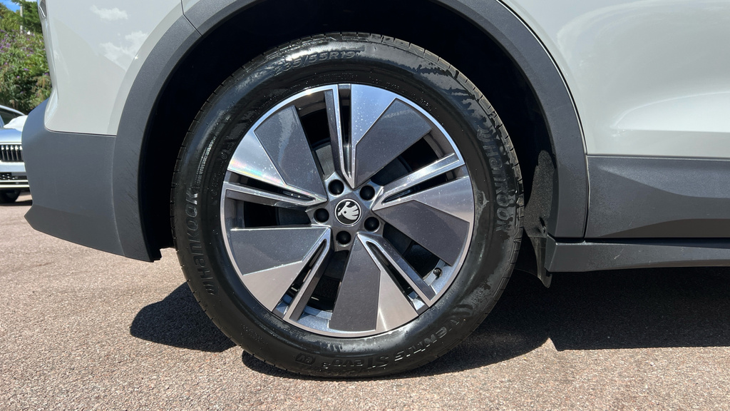 Skoda Elroq Elroq 150Kw 60 Edition 63Kwh Grey #5