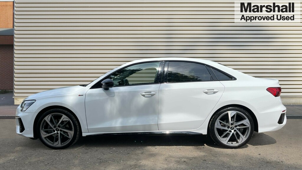 Audi A3 A3 35 Tfsi Black Edition S Tronic White #6