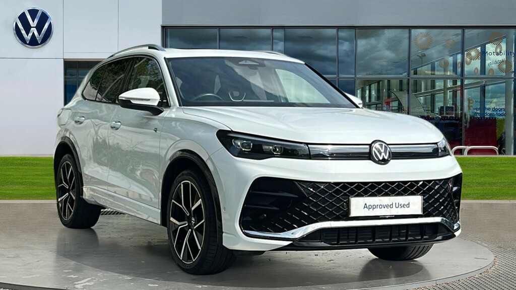 Volkswagen Tiguan Tiguan 1.5 Etsi 150 R-line Dsg White