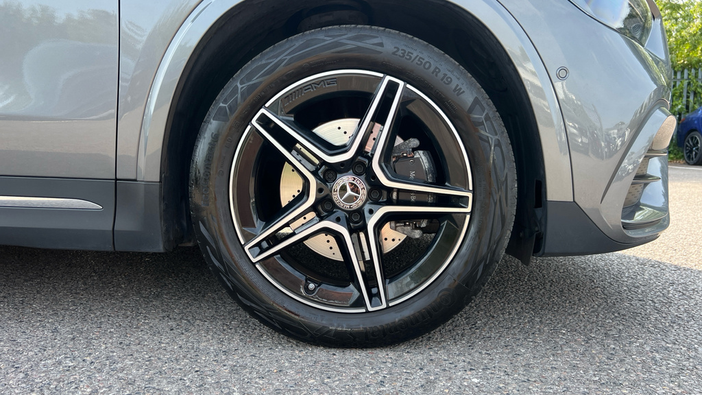Mercedes-Benz GLA Class Gla 200 Amg Line Executive HX74XBB Grey #5