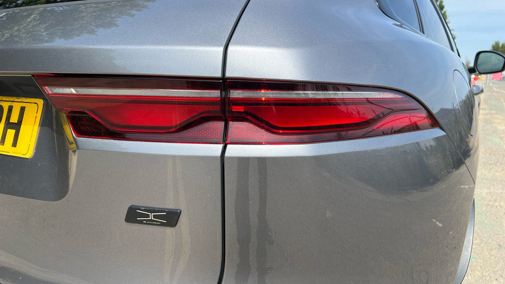 Jaguar F-Pace 3.0 D300 Mhev R-dynamic Hse Black Awd Euro 6 Red #36