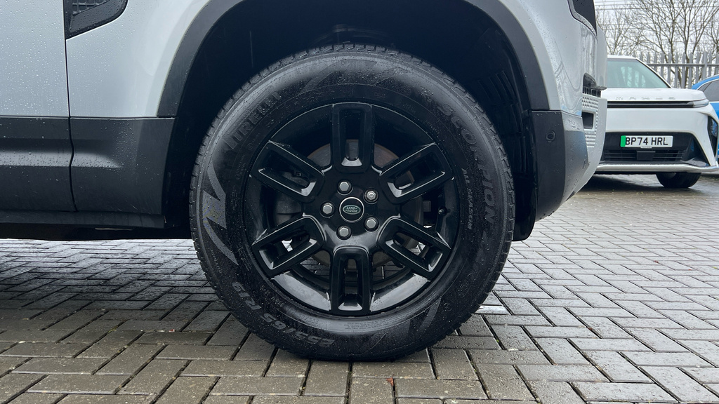Land Rover Defender 110 Defender X-dynamic S D Mhev A Brown #8