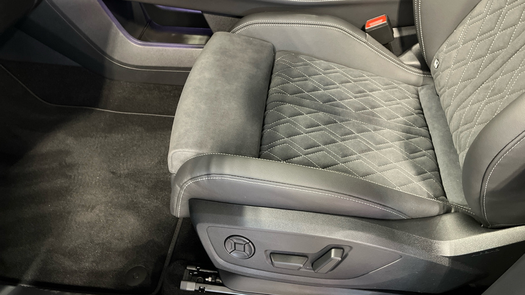 Audi Q4 E Tron 210Kw 45 82Kwh S Line Leather White #29