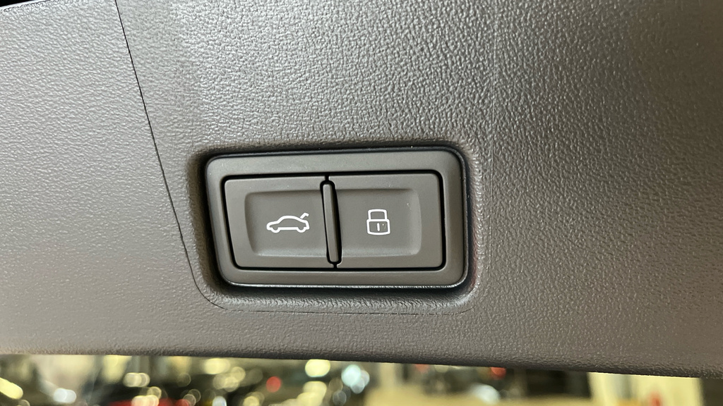 Audi Q4 E Tron 210Kw 45 82Kwh S Line Leather White #44