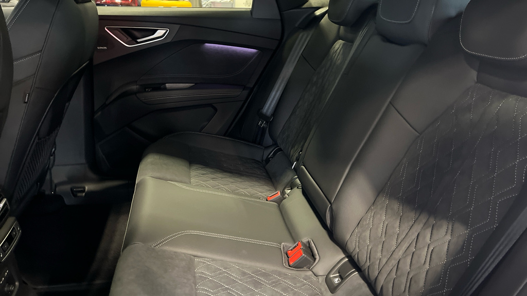 Audi Q4 E Tron 210Kw 45 82Kwh S Line Leather White #15