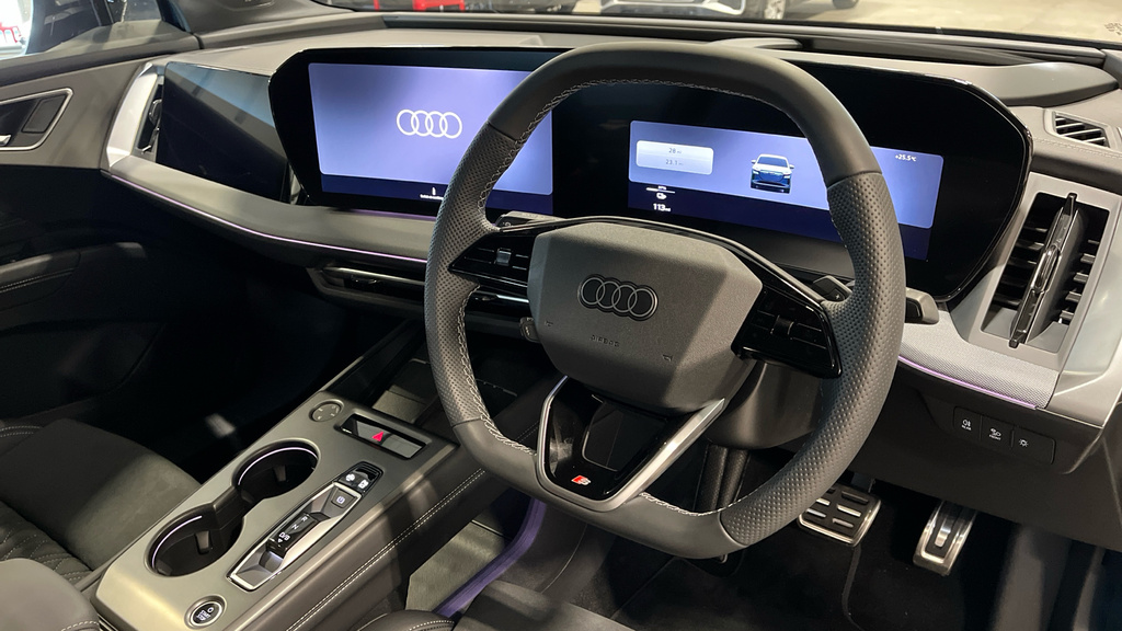 Audi Q4 E Tron Audi Q4 Sportback Vorsprung E-tron Performance 210 Blue #6