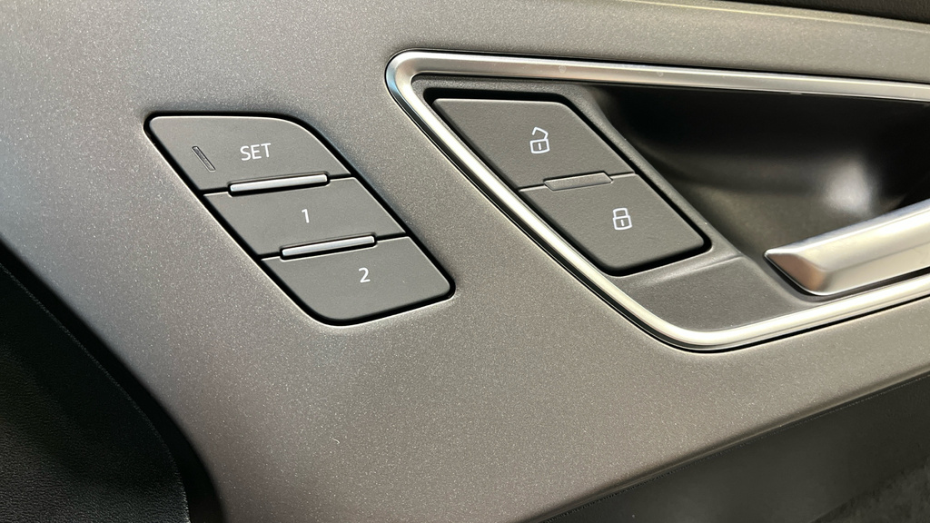 Audi Q4 E Tron 210Kw 45 82Kwh S Line Leather White #50