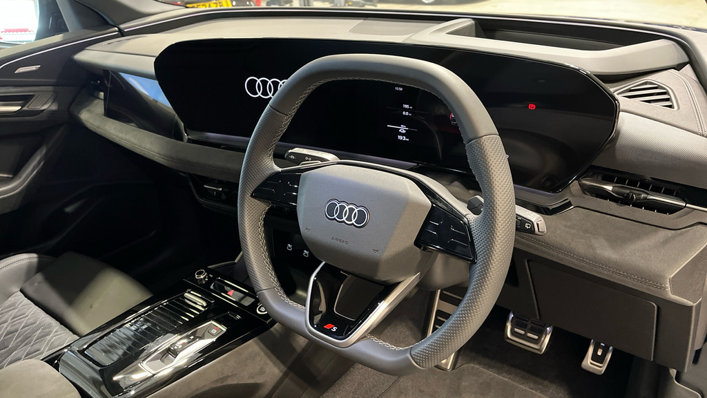 Audi Q6 E-Tron Audi Q6 Suv Edition 1 E-tron Performance 225,00 Kw Blue #6