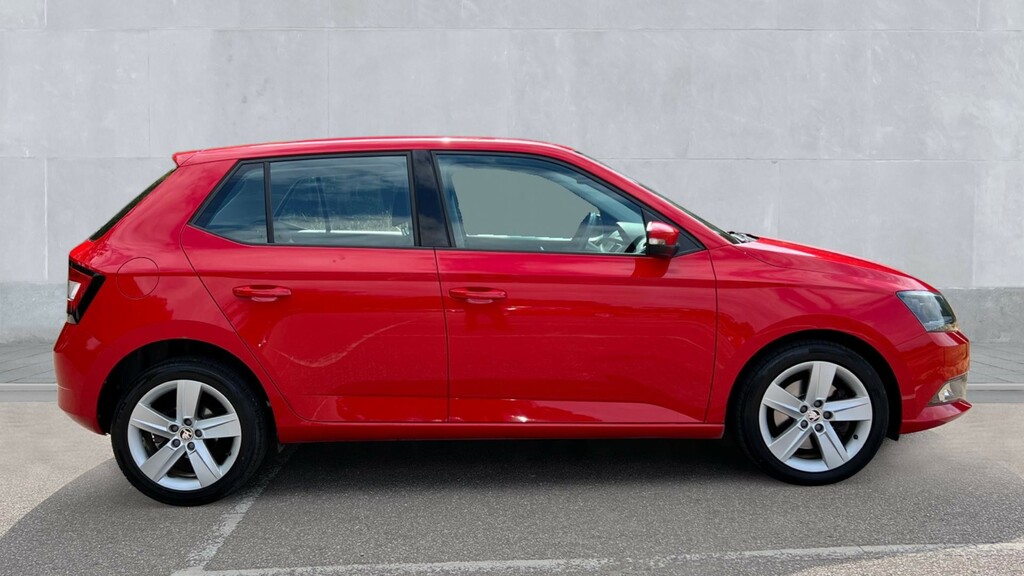 Skoda Fabia Fabia 1.2 Tsi Se L Dsg Red #4